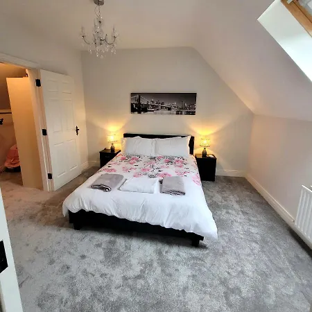 Greystones Clock Tower Holiday home Leap